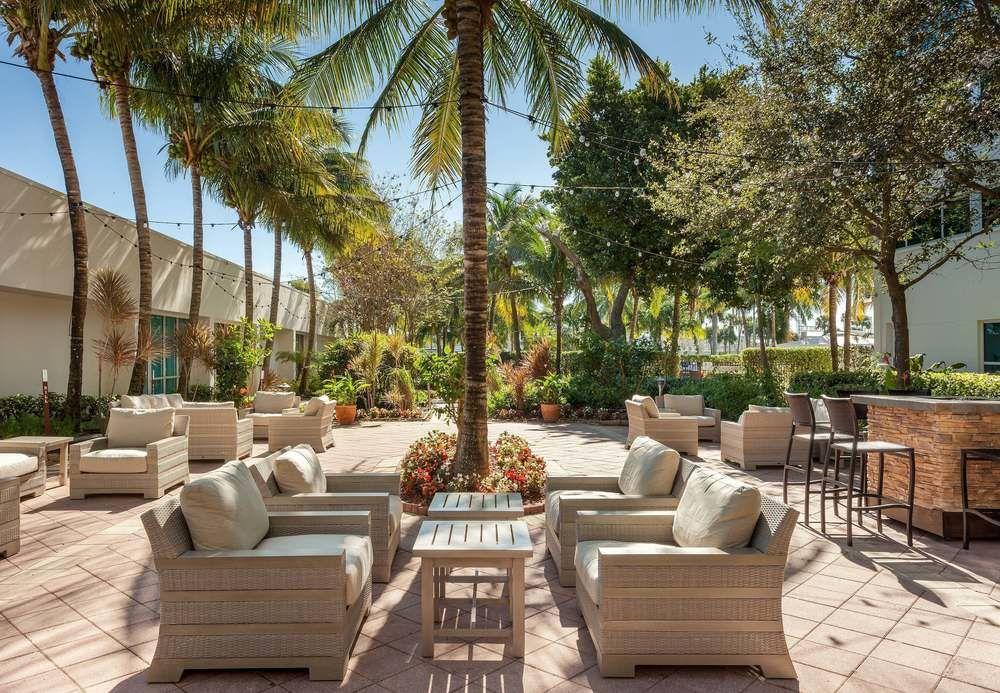 West Palm Beach Marriott Exterior photo