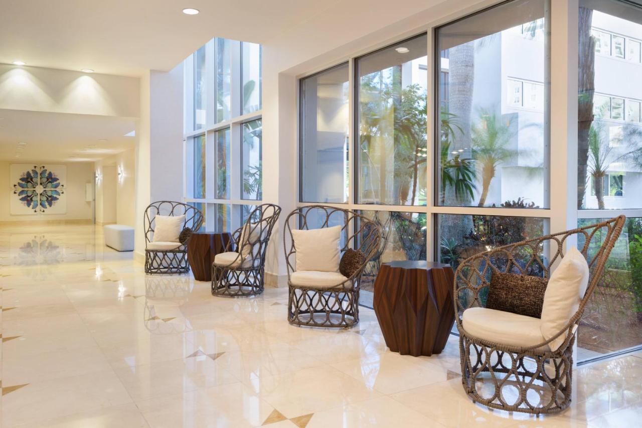 West Palm Beach Marriott Exterior photo