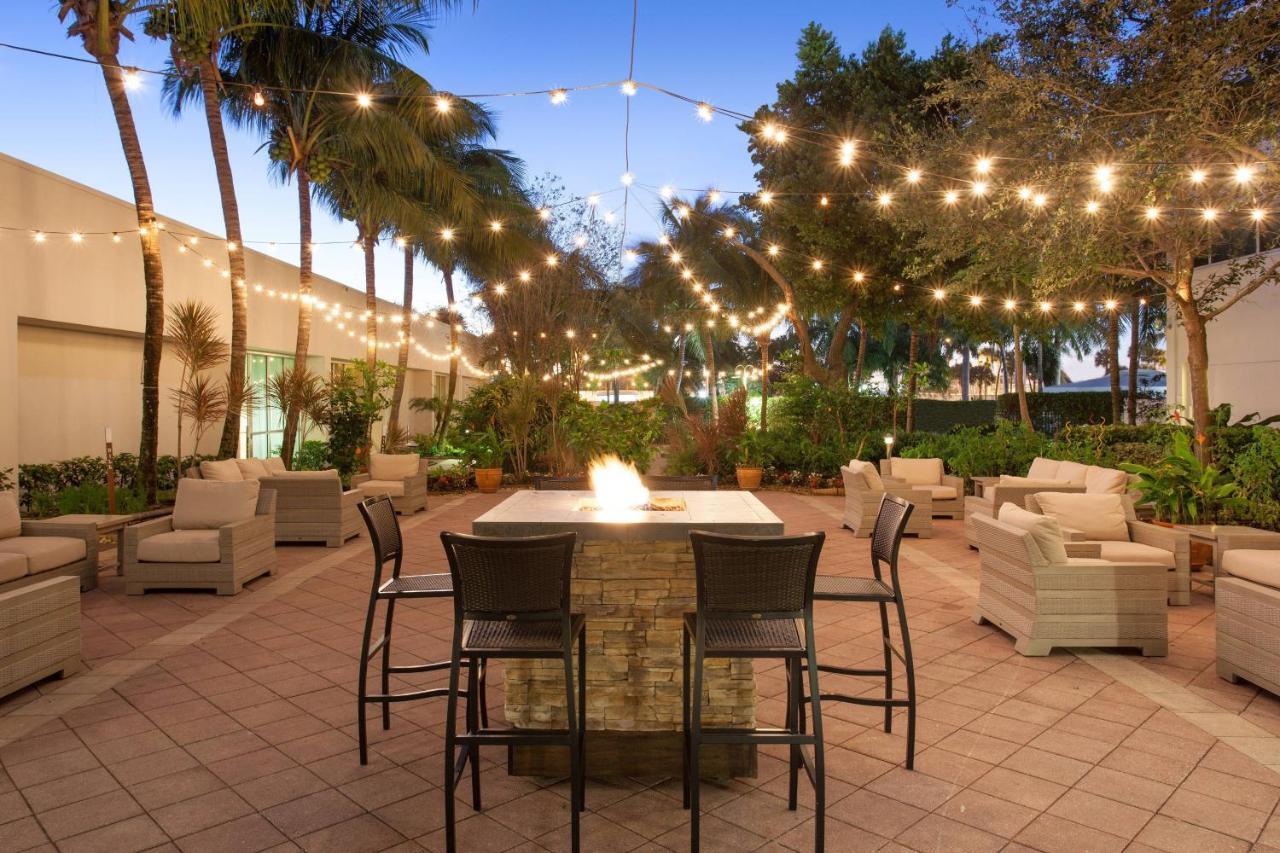 West Palm Beach Marriott Exterior photo