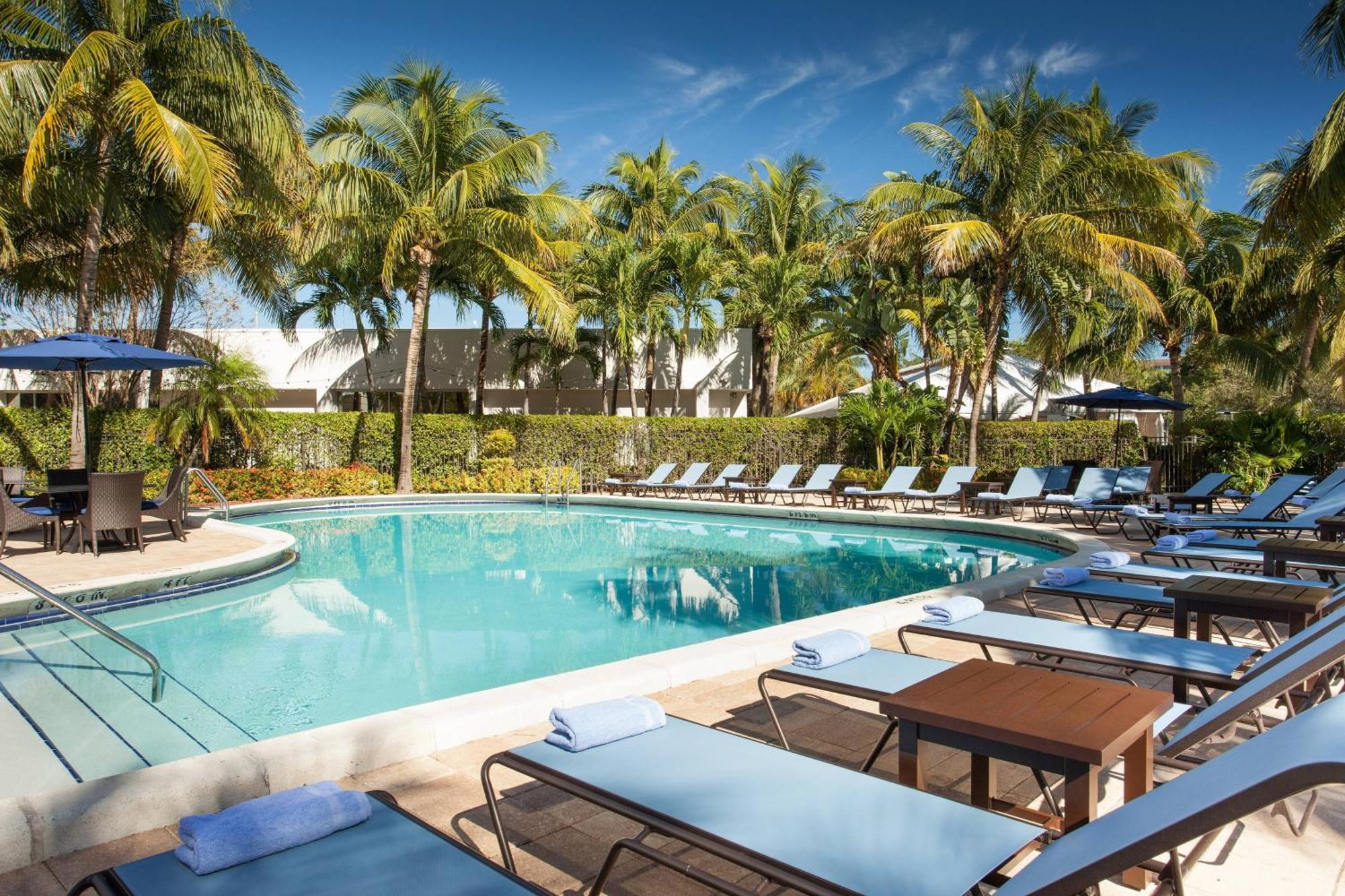 West Palm Beach Marriott Exterior photo
