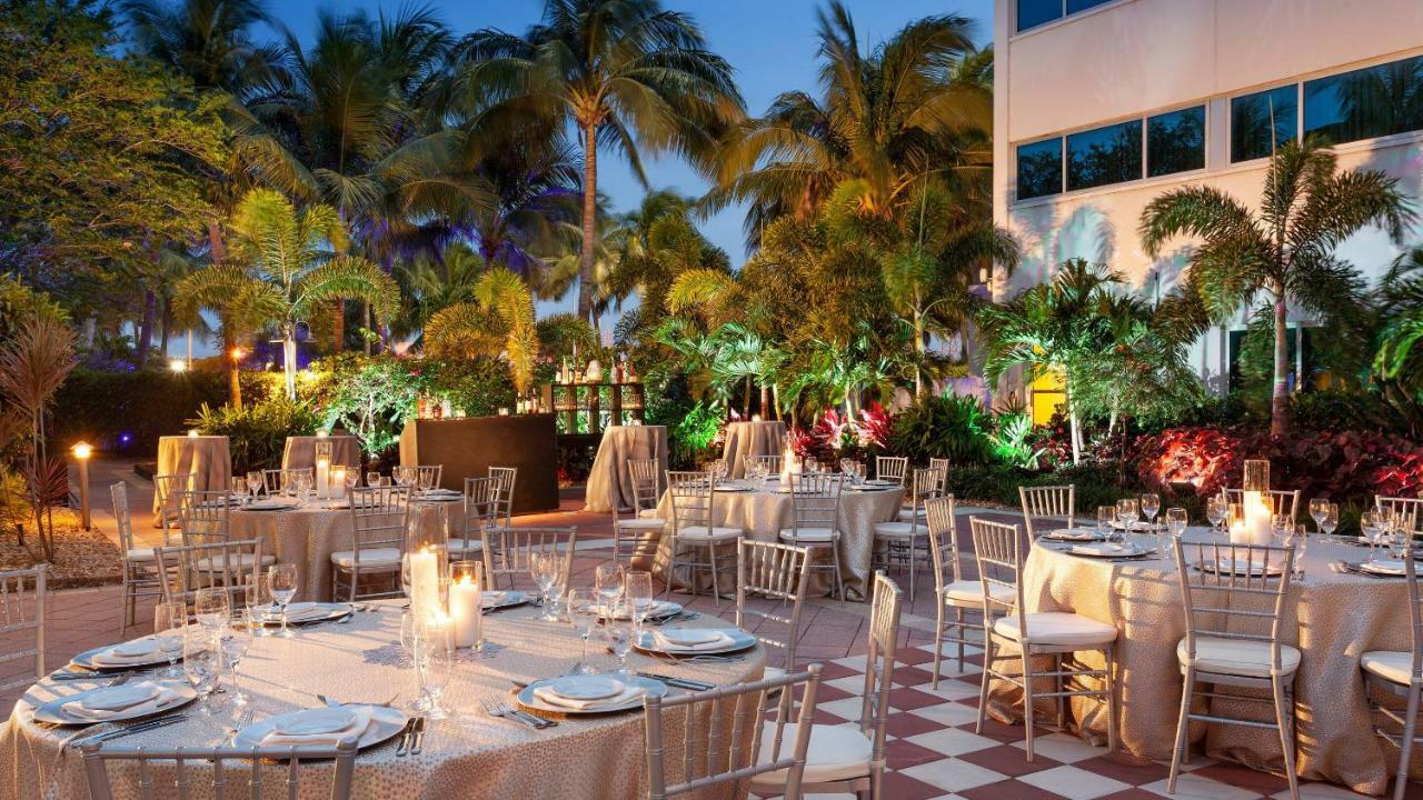 West Palm Beach Marriott Exterior photo